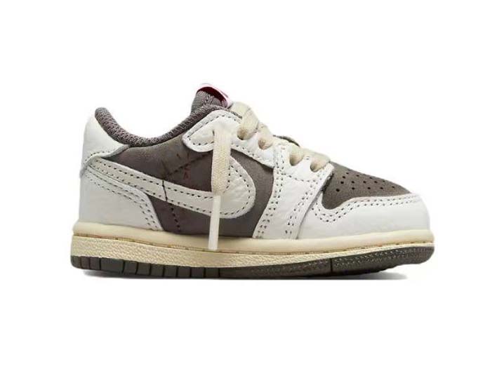 Travis Scott x Jordan 1 Low OG 'Reverse Mocha' — изображение 6