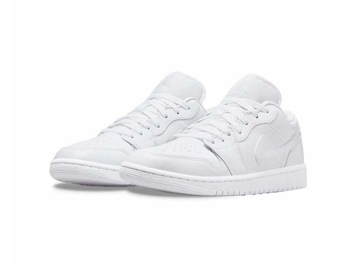 Jordan 1 Low Triple White 2022 Women's — изображение 3