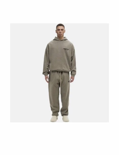Fear of God Essentials FW24 Holiday Core Series Fleece Velvet Hoodie with American Style Print for Men - Charcoal — изображение 3