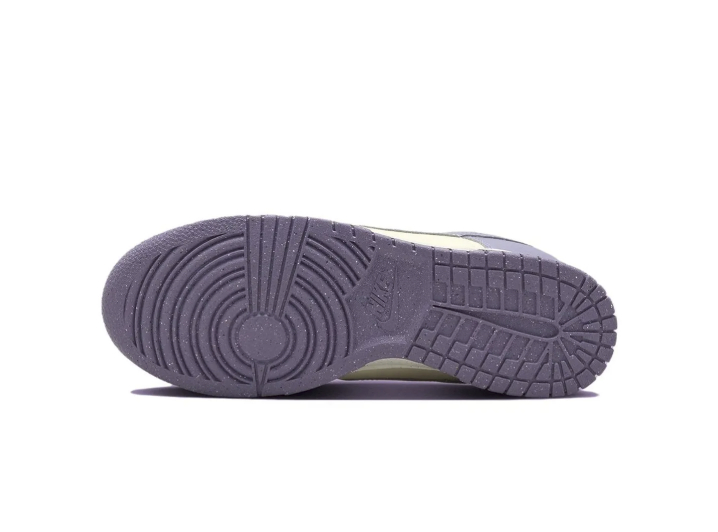 Nike Dunk Next Nature Low-Cut Casual Sneakers for Women — изображение 2