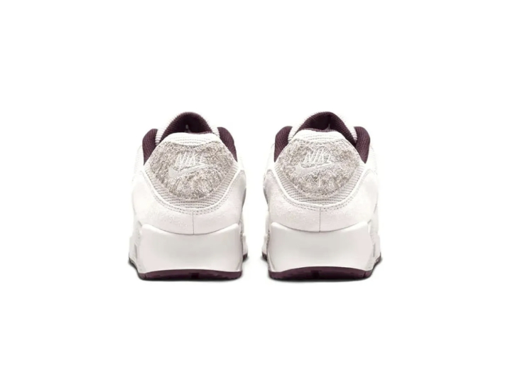 Nike Air Max 90 Phantom Burgundy Crush Low Top Shoes for Men in White. — изображение 2