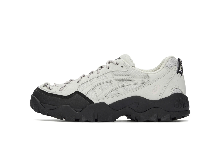 ASICS GEL-PICKAX low-top unisex sneakers
