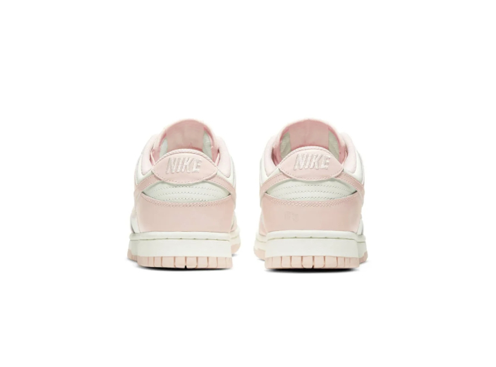 Nike Dunk "Orange Pearl" Low-Top Sneakers for Women — изображение 3
