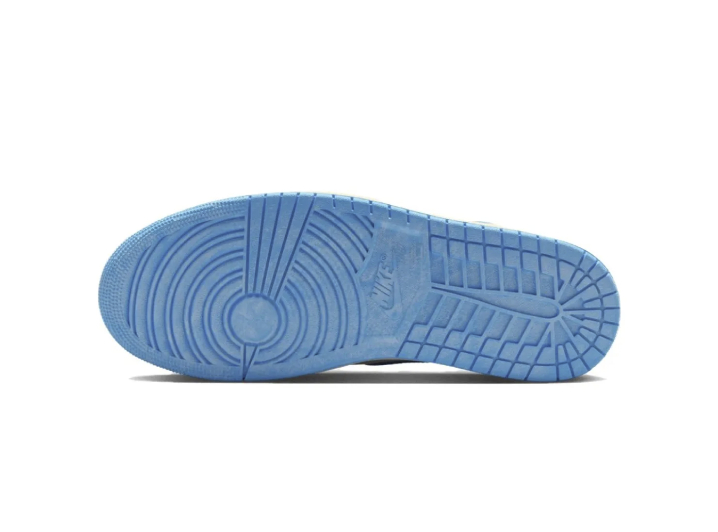 Jordan Air Jordan 1 High OG "UNC Reimagined" - Unisex High-Top Basketball Shoe — изображение 2