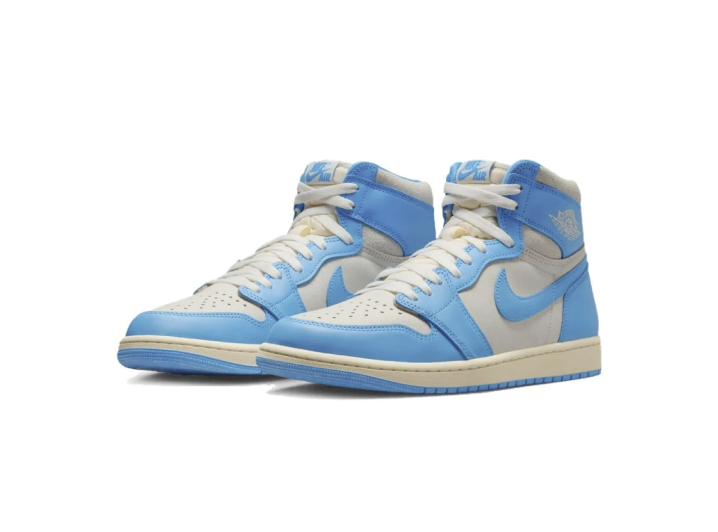 Jordan Air Jordan 1 High OG "UNC Reimagined" - Unisex High-Top Basketball Shoe — изображение 4