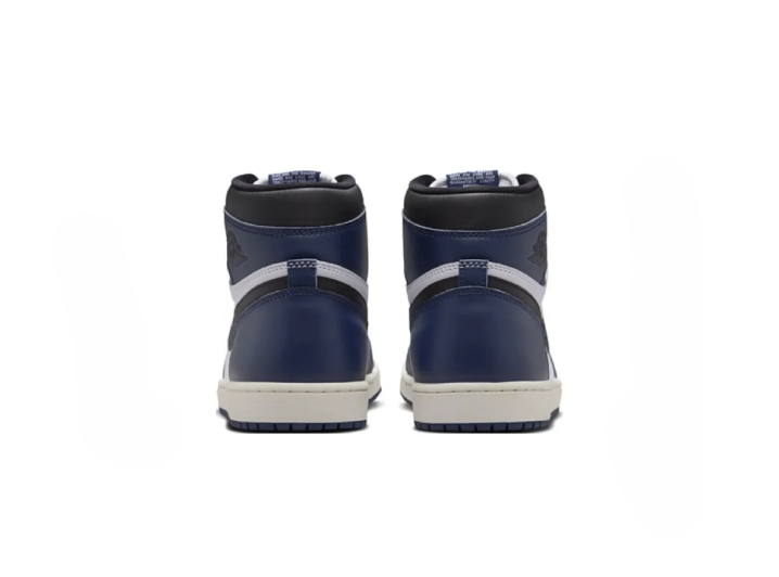 Jordan Air Jordan 1 Retro High OG Kids Basketball Shoes — изображение 3