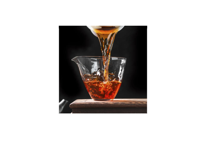 Pu-erh tea "Seven Sons" from San Yin, Yunnan, Menghai, 357g, Lao Ban Zhang, aged, strong aroma, ancient tea bar — изображение 2