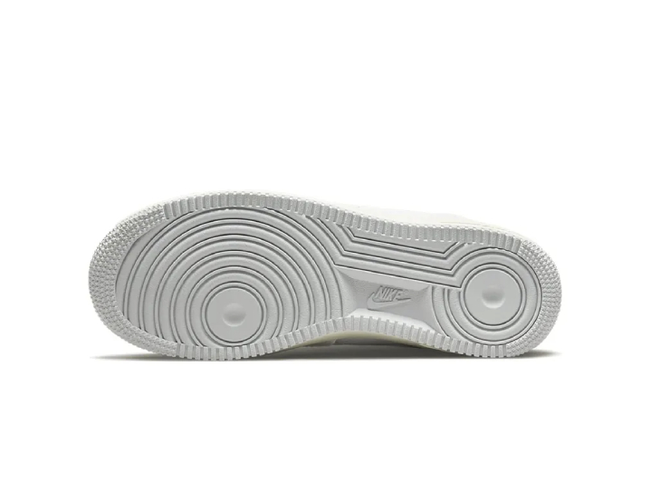 Nike Air Force 1 Sculpt Silver Trendy Casual High-Top Sneakers for Women — изображение 2