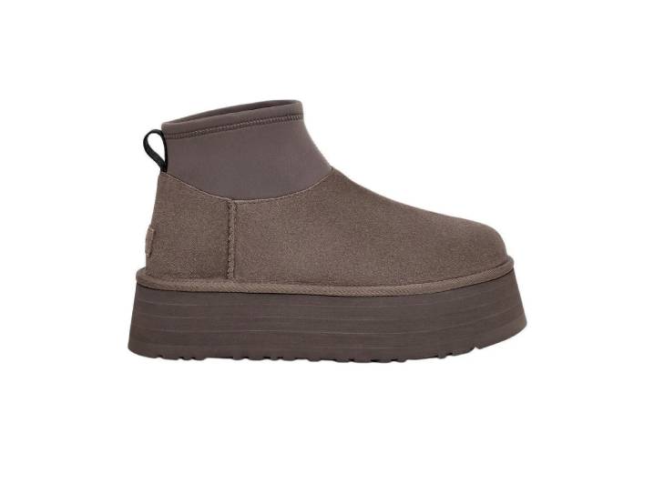 Women's short winter UGG boots made of genuine leather with fleece lining, color "storm cloud". — изображение 6
