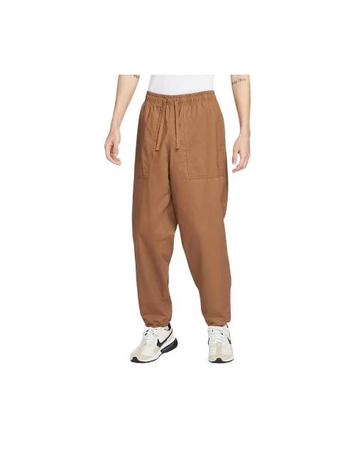 Nike Club Men's Sporty Loose Fit Lightweight Breathable Straight Leg Casual Pants, Dark Brown — изображение 3