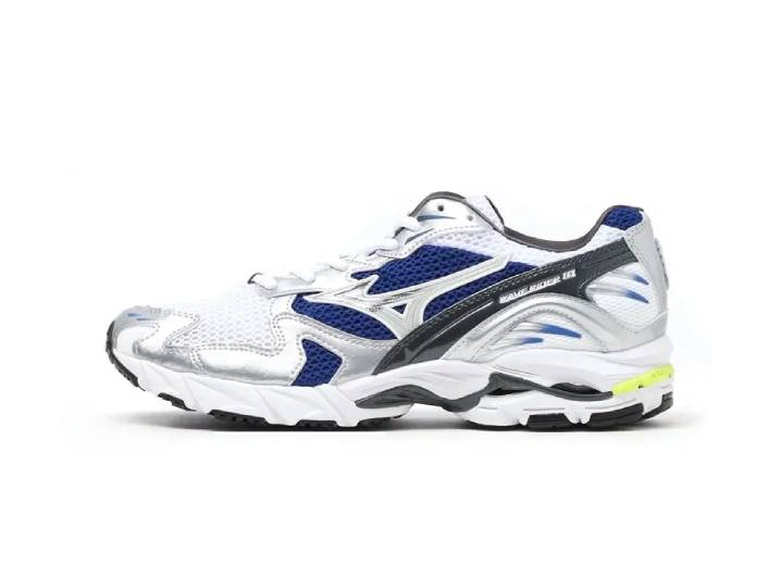 Mizuno Wave Rider 10: Cushioned, durable low-top running shoes, unisex, white and blue.