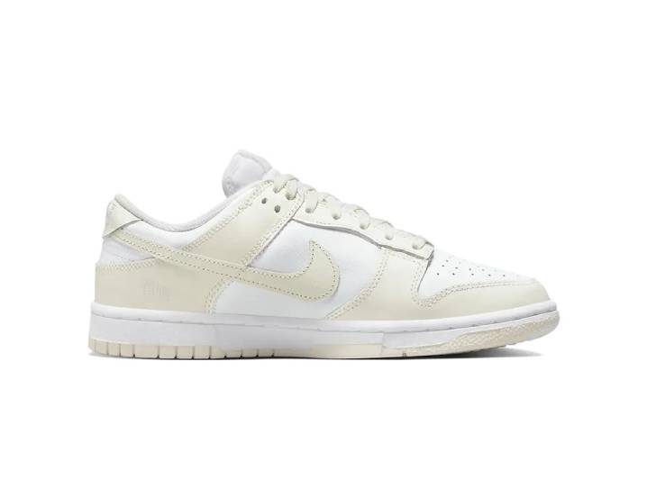 Nike Dunk White Sailor Women's Leather Low Top Sneakers in Navy White. — изображение 6
