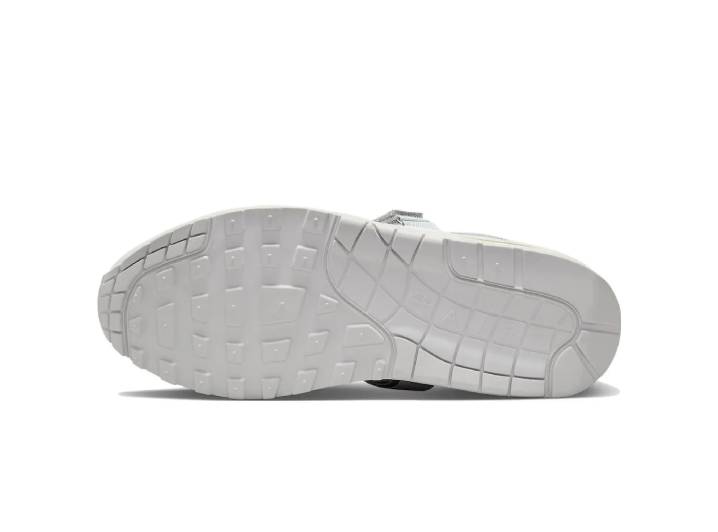 Nike Air Max 1 "Timeless" Low-Top Casual Shoes, Unisex, White/Grey — изображение 2