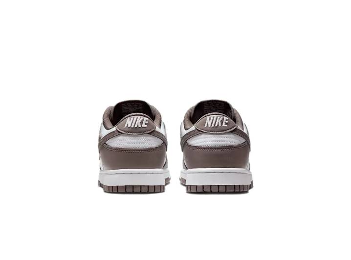 Men's Nike Dunk Low-top Sneakers in White and Gray — изображение 3