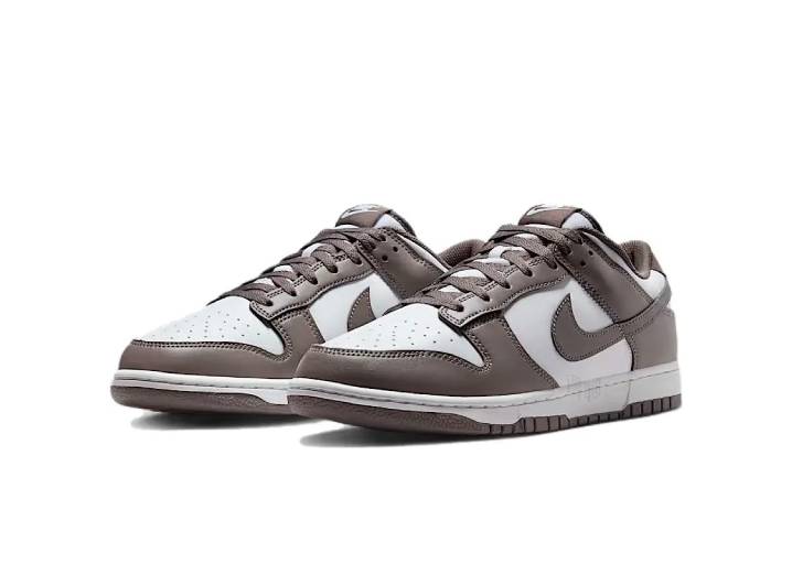 Men's Nike Dunk Low-top Sneakers in White and Gray — изображение 5