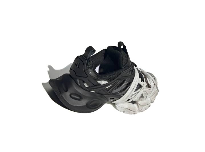 Adidas XLG RUNNER DELUXE unisex sneakers, gray and black. — изображение 4
