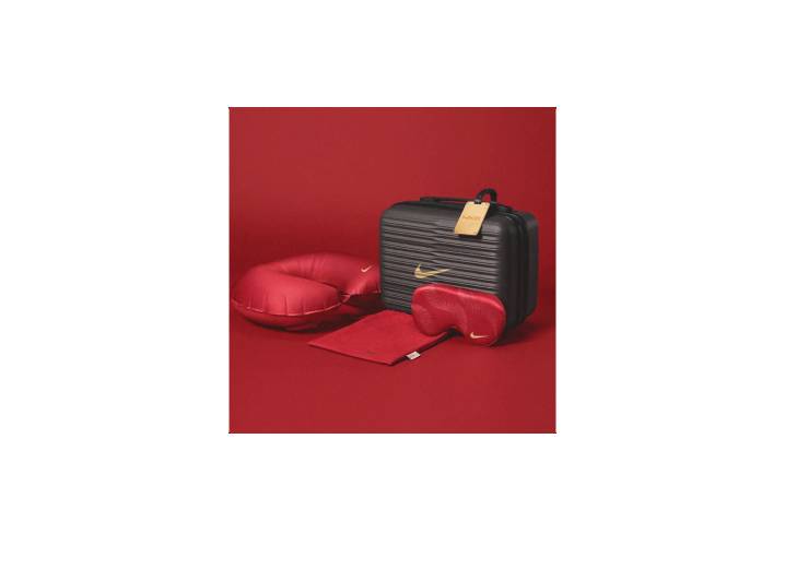 Nike Simple Portable Practical Set with Storage Box and Eye Mask Pillow/Pillow (Red) — изображение 3