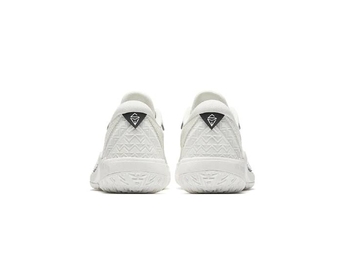 Anta Crazy 6 Low-top Basketball Shoes for Men — изображение 3