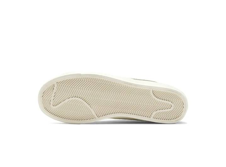 Nike Blazer '77 SE Snakeskin Wrap Women's Shoes - Ivory — изображение 2