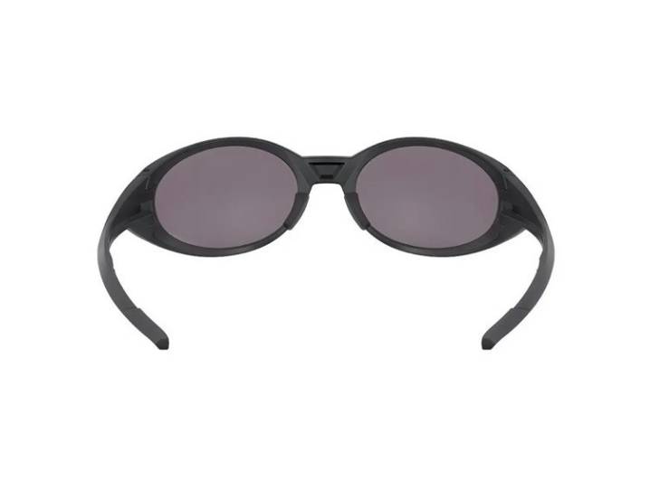 Oakley Solid Color Black Cat Eye Sunglasses for Men — изображение 4