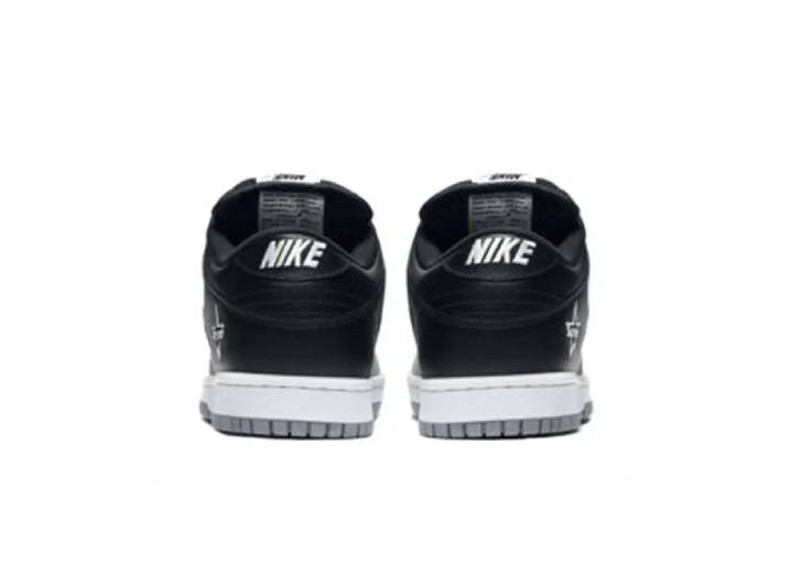 Supreme x Nike Dunk SB Metallic Silver — изображение 3