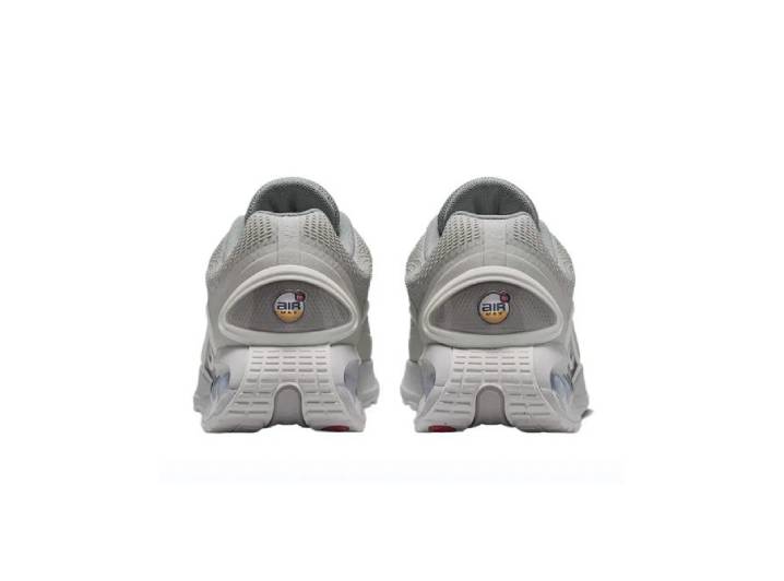 Men's Nike Air Max Dn low-top casual sneakers (grey/white) made of rubber and foam — изображение 4