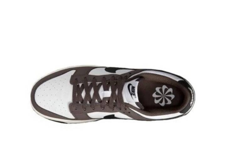 Nike Dunk Synthetic Leather "Next Nature" Low-Top Sneakers, Unisex, Brown, Black, and White — изображение 5