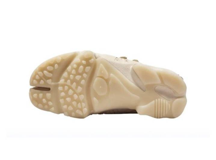 Nike Air Rift Comfortable and Soft Platform Mary Jane Shoes for Women Beige — изображение 2