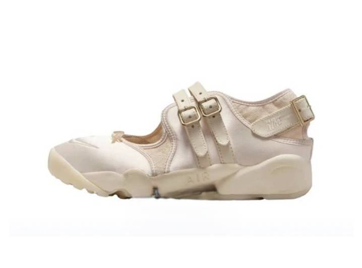 Nike Air Rift Comfortable and Soft Platform Mary Jane Shoes for Women Beige