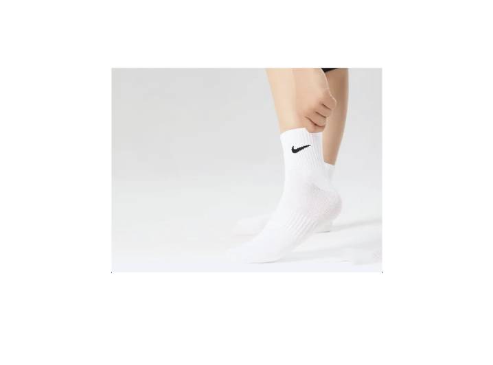 Nike kids' crew socks (3-pair pack) for everyday wear and sports (color: bright white). — изображение 3