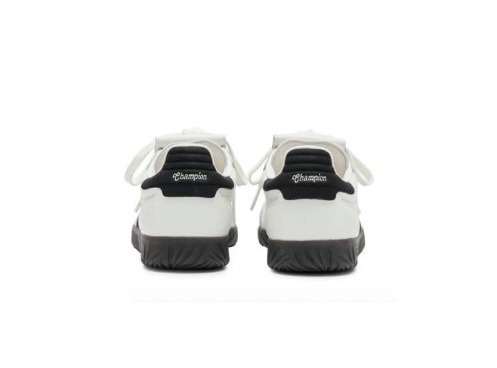 Women's Champion Champ T-trainer sneakers—German-designed, retro-style with a T-toe, featuring a classic logo and a detachable tongue. — изображение 3