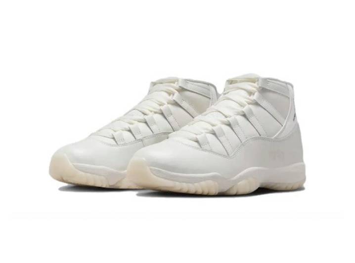 Jordan Air Jordan 11 RETRO Pearl Lightweight Cushioned Mid-Top Retro Basketball Shoes Women's Pearl White — изображение 5