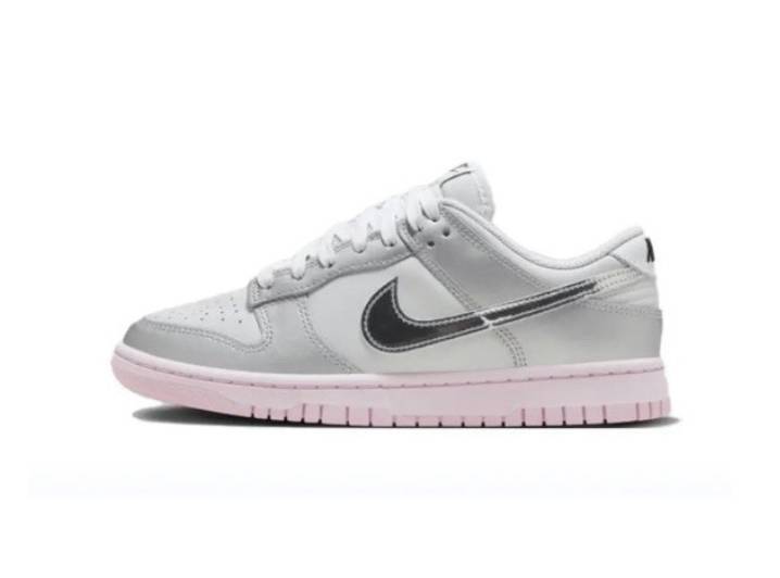 Nike Dunk Low-top Sneakers for Women, Silver