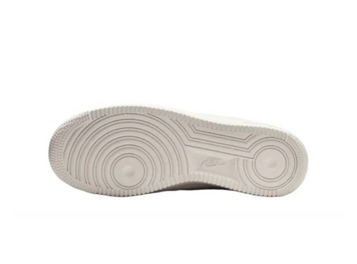 Nike Air Force 1 '07 Year of the Horse Limited Edition CNY New Year Collection Classic Comfortable Low-Top Sneakers for Women, White — изображение 2