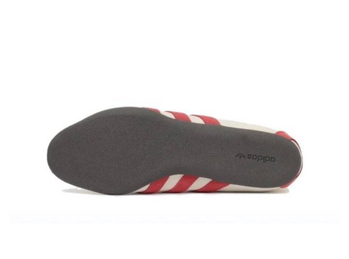 Аdidas Originals Tokyo Comfortable and Durable Low-Top Casual Shoes for Women, White and Red — изображение 2