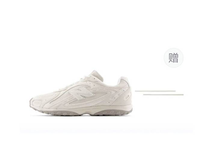 New Balance 204L Sneakers: Comfortable, versatile, durable low-top casual sneakers, unisex, white. — изображение 3