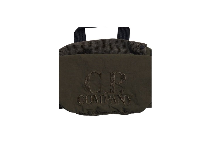 C.P. Company brand logo nylon waist bag for men, ivy green — изображение 4