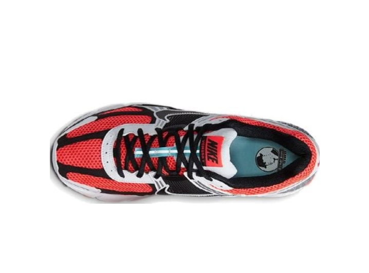 Nike Zoom Vomero 5 — мужские беговые кроссовки, Black/Red/White — изображение 4