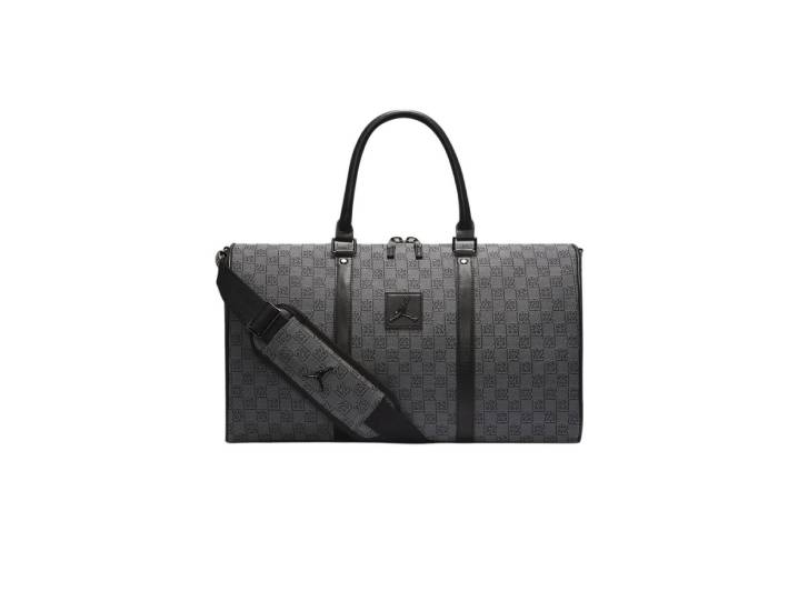 Jordan Monogram: Большая дорожная сумка с шахматным принтом и молнией из полиэстера