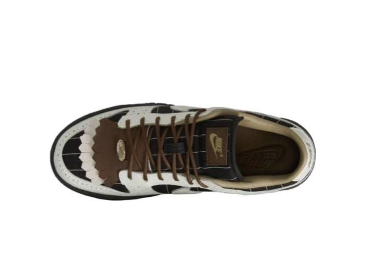 Nike Dunk LX «Summit White and Cacao Wow»: Женские кроссовки с броскими деталями, бело-чёрные — изображение 3