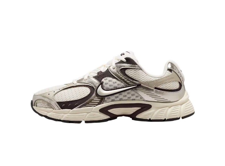 Nike V5 RNR: Мужские кроссовки в цвете Phantom Gray/Gentle Cool