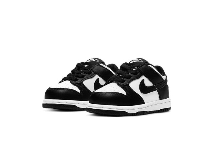 Nike Dunk: Детские низкие кеды в чёрно-белом цвете — изображение 2