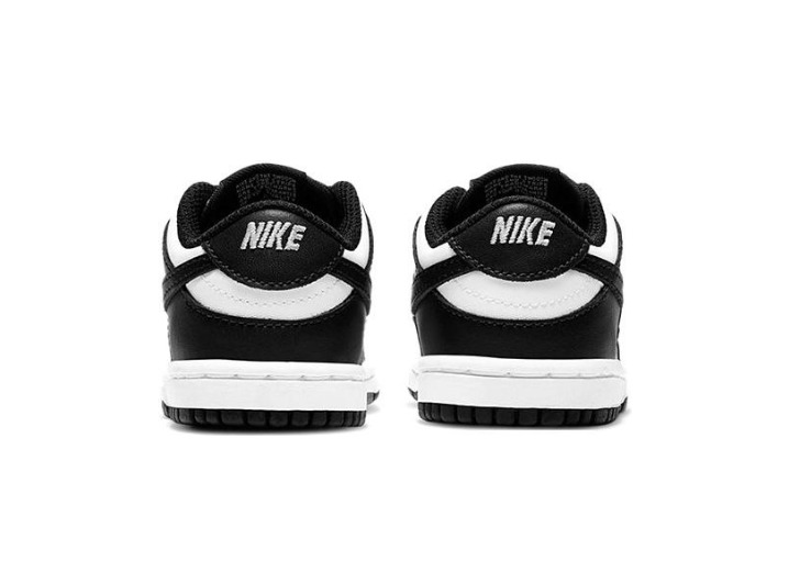 Nike Dunk: Детские низкие кеды в чёрно-белом цвете — изображение 7