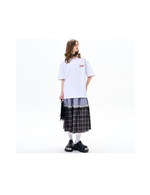 Dickies: Серая с красным футболка с вышивкой и опущенным плечом — изображение 3