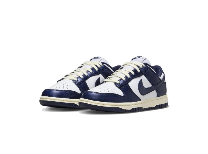 Nike Dunk "Midnight Navy and White" Leather Low-Top Sneakers, Women's, Navy Blue 2023 Edition — изображение 5