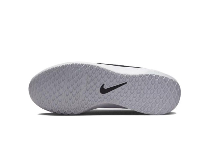 Nike Court Lite 3: Мужские низкие теннисные кроссовки в сером цвете — изображение 3