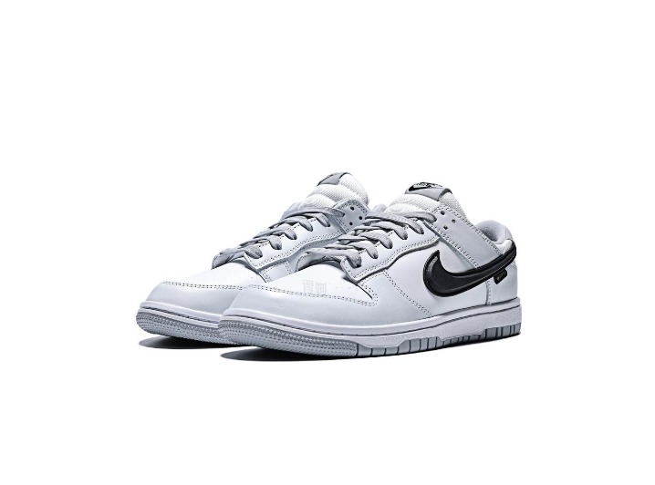 Nike Dunk Leather GTX: Мужские низкие кроссовки в светло-серо-белой гамме — изображение 3