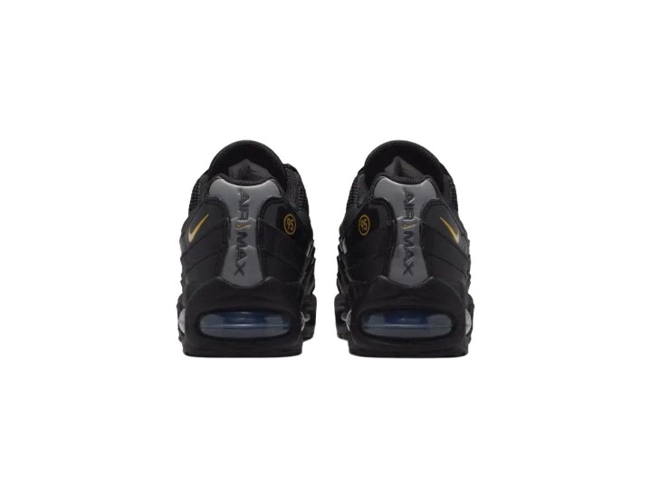 Nike Air Max 95: Унисекс-кроссовки в чёрном цвете — изображение 3