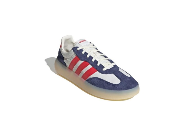 adidas Barreda Decode: Мужские низкие кроссовки в бело-красно-синей гамме — изображение 4