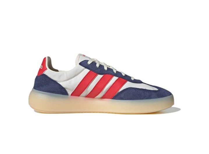 adidas Barreda Decode: Мужские низкие кроссовки в бело-красно-синей гамме — изображение 6